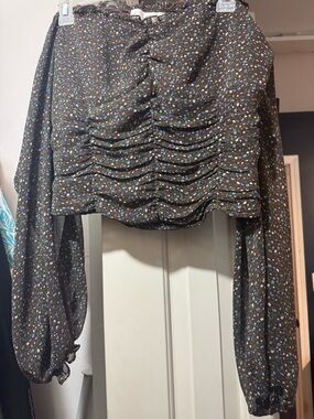 ASTR Brown Floral Ruched L/SCrop Top, off shoulder or princess sleeve style.